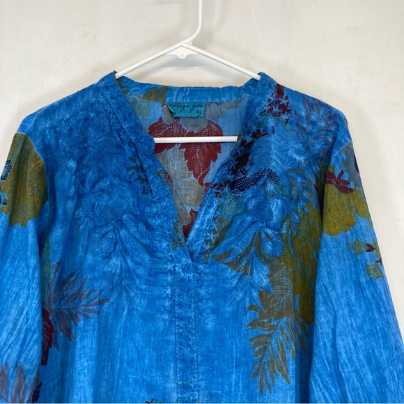 Vintage Gora Women’s Button Down Shirt Floral Embroidered  Blue Size XL - Picture 3 of 16